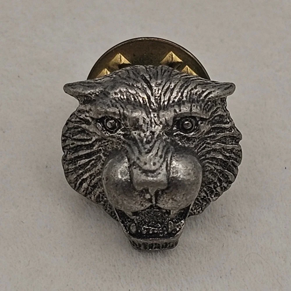 Big Wild Cat Head Pin 3D 745 Silver Tone Pewter Lapel '82 Tie Tack Jaguar Cougar
